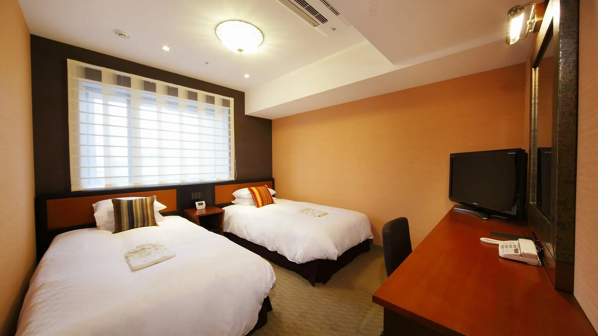 ***  Hearton Hotel Kita Umeda Osaka Japan